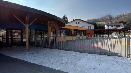 GROUPE SCOLAIRE GILLY SUR ISERE 3